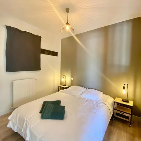 Le Cocon : Calme Et Moderne A 15 Min Futuroscope Apartment Cisse